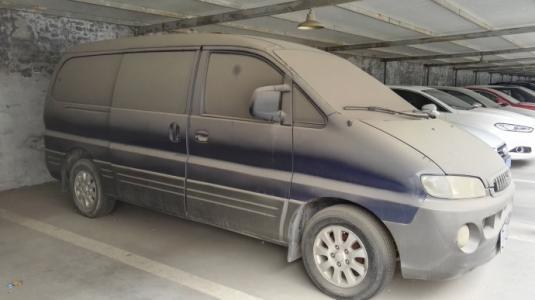 警告！车辆长期停放等于车辆报废